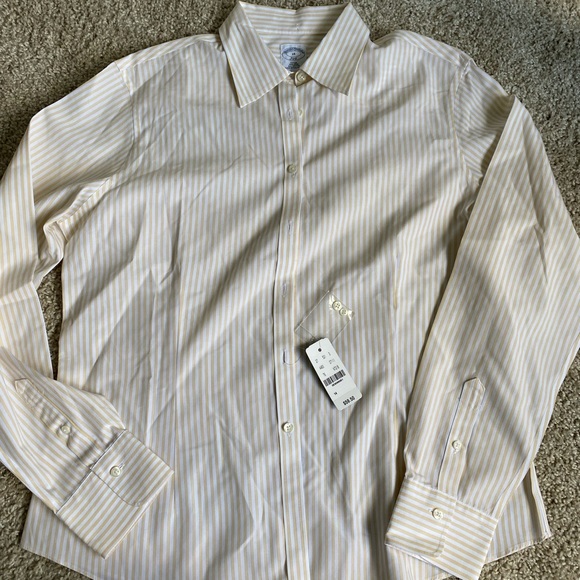 NWT BROOKS BROTHERS TOP - Picture 1 of 4
